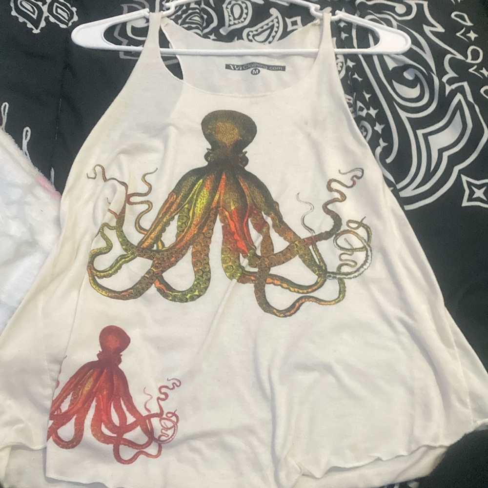 octopus deep sleeve tanktop